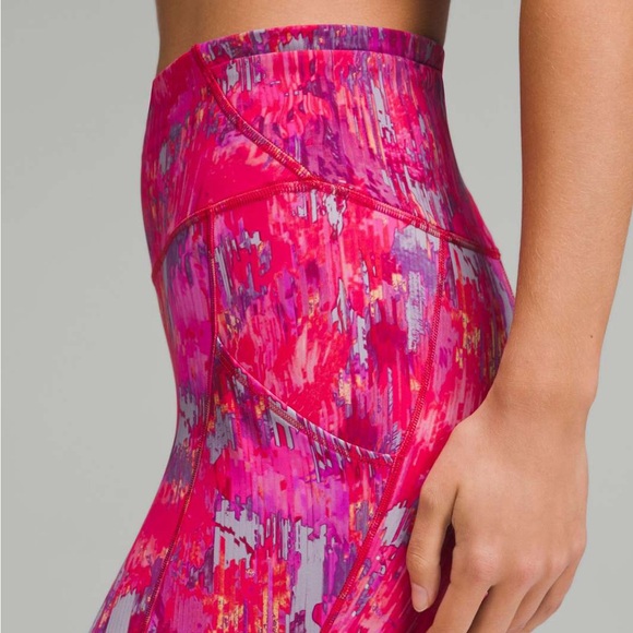 Lululemon Fast and Free High-Rise Tights 25” With Pockets NWOT - Picture 2 of 6